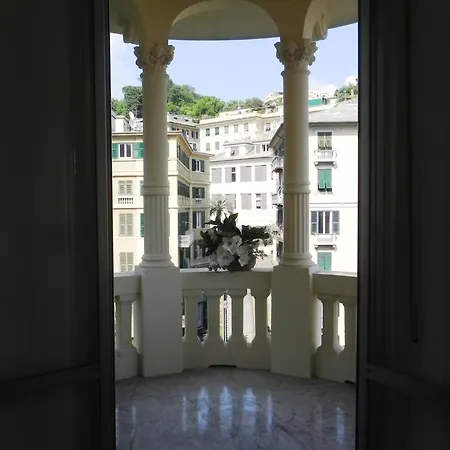 Oda ve Kahvaltı Palazzo Gropallo Cenova